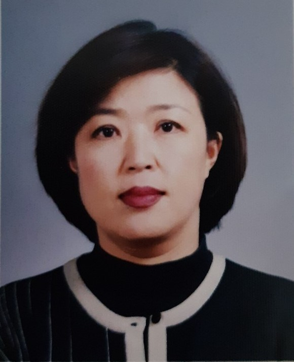 박필진 씨