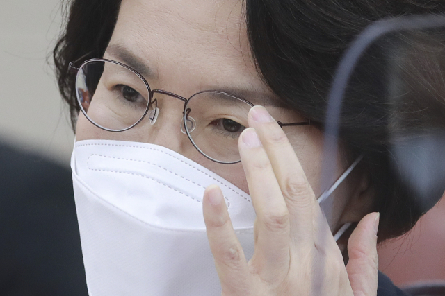 임혜숙 과학기술정보통신부 장관 후보자가 4일 서울 여의도 국회 과학기술정보방송통신위원회에서 열린 인사청문회에 출석하고 있다. 연합뉴스