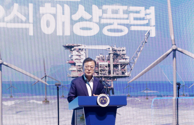 문재인 대통령이 6일 오후 울산광역시 남구 3D프린팅 지식산업센터에서 열린 