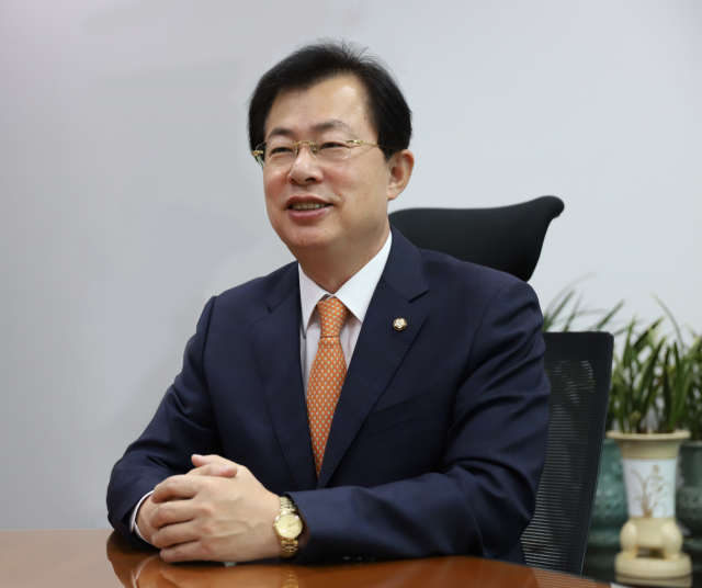 이만희 국회의원