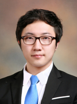 홍준헌 기자