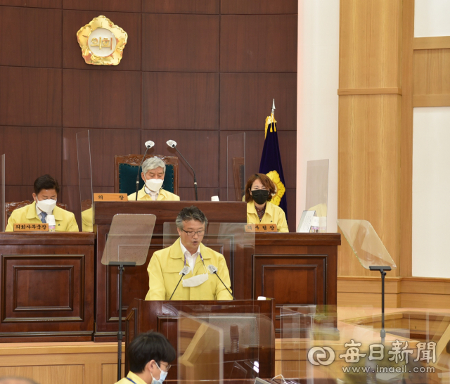경산시의회 제227회 임시회에서 5분 자유발언을 하는 황동희 시의원, 경산시 제공