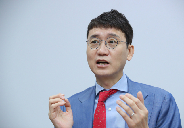 국민의힘 당 대표 경선에 출마하는 김웅 의원이 최근 서울 여의도 국회 의원회관 사무실에서 연합뉴스와 인터뷰하고 있다. 연합뉴스