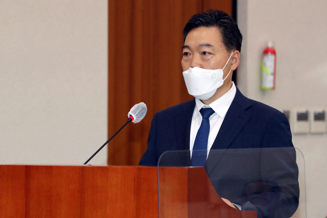 김오수 검찰총장 후보자가 26일 오전 서울 여의도 국회 법제사법위원회에서 열린 인사청문회에서 발언하고 있다. 연합뉴스
