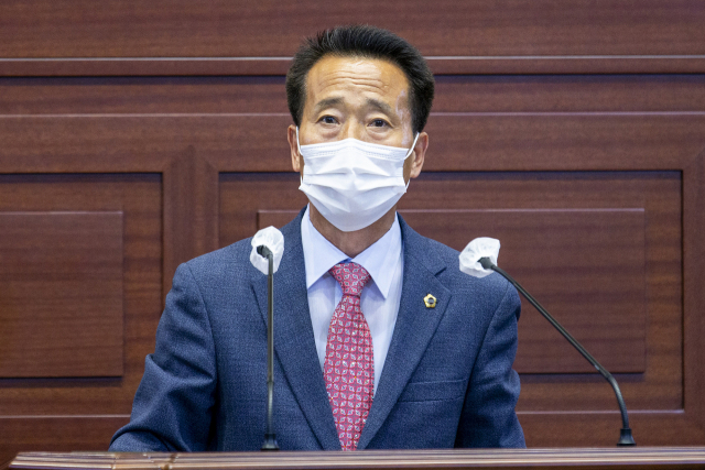 10일 도정질문에 나선 김상조 경북도의원은 기능과 성격이 유사한 경북도 출자·출연 기관의 통·폐합을 강조했다. 경북도의회 제공