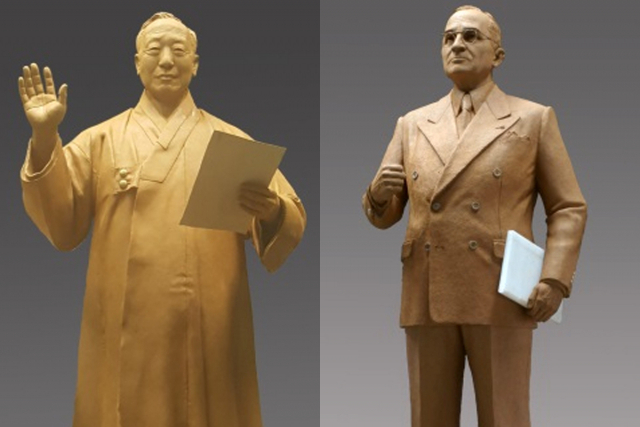 이승만 동상(왼쪽), 트루먼 동상