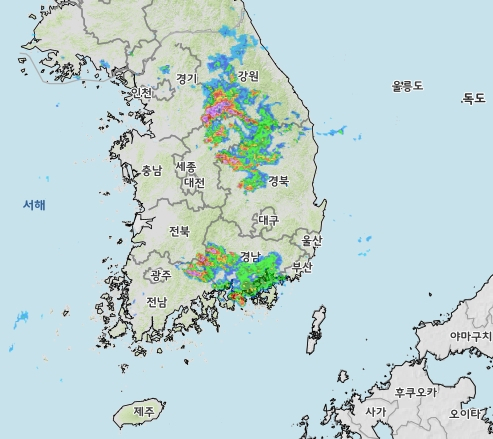 22일 오후 8시 45분 기준 전국 비 내리는 지역. 기상청