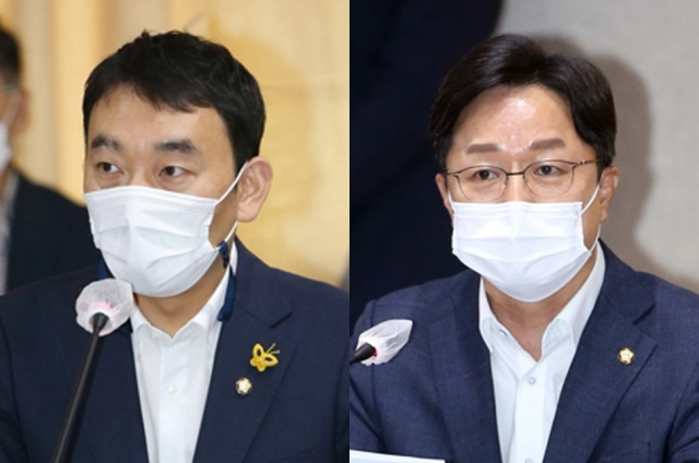 더불어민주당 김용민 최고위원, 강병원 최고위원. 연합뉴스