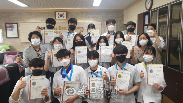 경북생활과학고등학교 학생들은 올해 