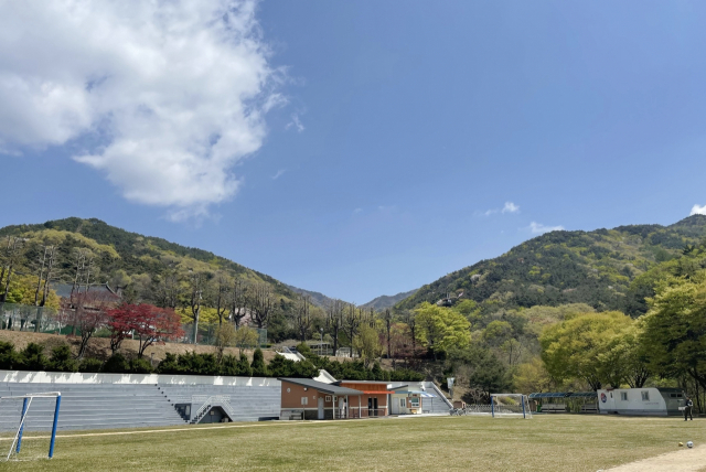 대구교육팔공산수련원이 여름방학을 맞아 대구 시민에게 개방하는 야영장 모습. 대구시교육청 제공