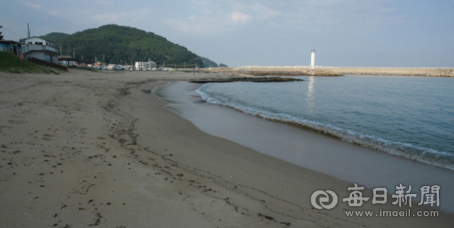 경북 영덕군 축산면 경정해수욕장. 한국관광공사 제공