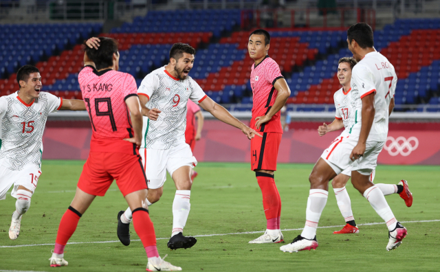 31일 요코하마 국제경기장에서 열린 도쿄올림픽 남자축구 8강전 대한민국과 멕시코의 경기. 한국이 선제골을 허용하고 있다. 연합뉴스