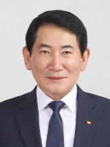 이성칠 행정학 박사