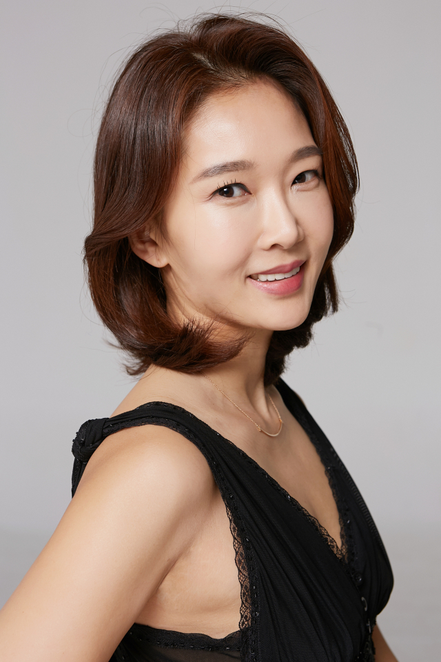 29일 대구콘서트하우스에서 베토벤 피아노 소나타 전곡 연주 마무리 독주회를 갖는 피아니스트 강지영.