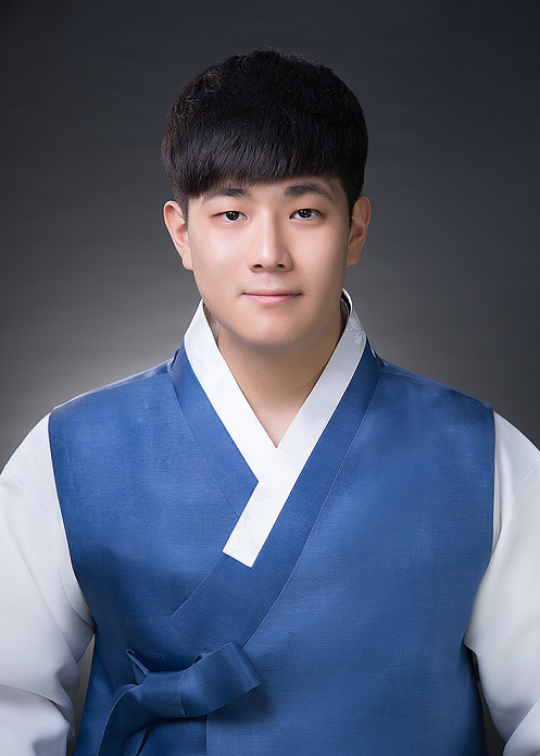 대금 연주가 김영산