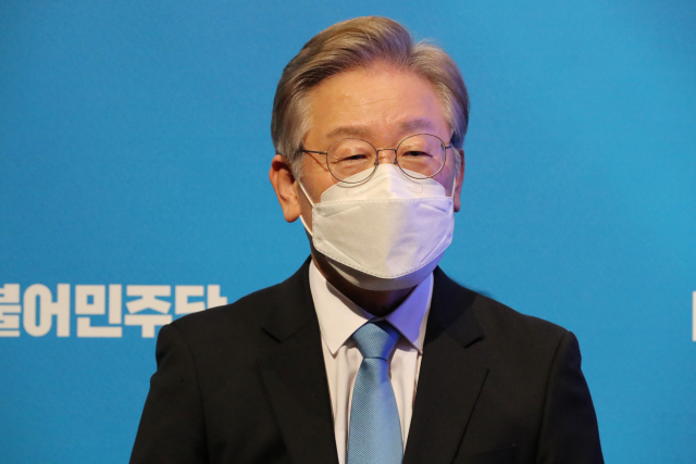 더불어민주당 대권주자인 이재명 후보가 5일 오후 충북 청주시 서원구 CJB컨벤션센터에서 치러진 