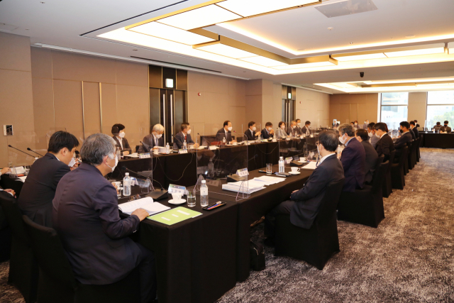 동반성장위원회는 15일 제67차 회의를 개최하고 