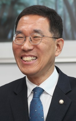김주영 더불어민주당 국회의원.