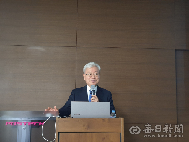 김석동 전 금융위원회 위원장이 