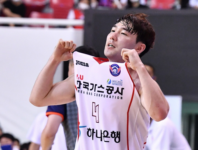 대구 한국가스공사 페가수스 가드 김낙현이 슛을 성공 시킨 뒤 세리머니를 하고 있다. KBL 제공