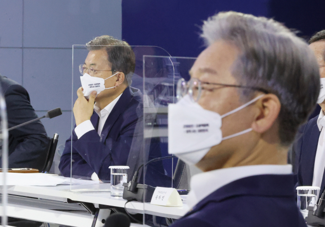 문재인 대통령이 14일 오후 세종시 정부세종컨벤션센터에서 열린 