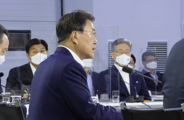 문재인 대통령이 14일 오후 세종시 정부세종컨벤션센터에서 열린 