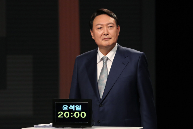 국민의힘 대권주자인 윤석열 전 검찰총장이 17일 
