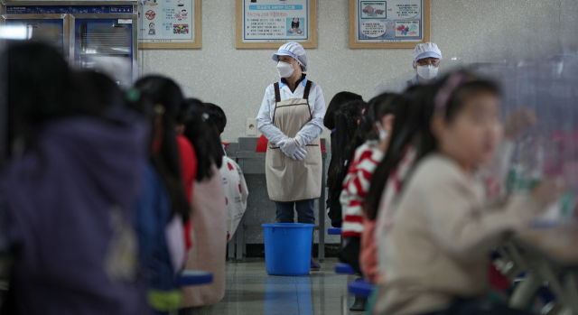 학교 급식. 기사와는 직접적 관련이 없는 자료사진임.