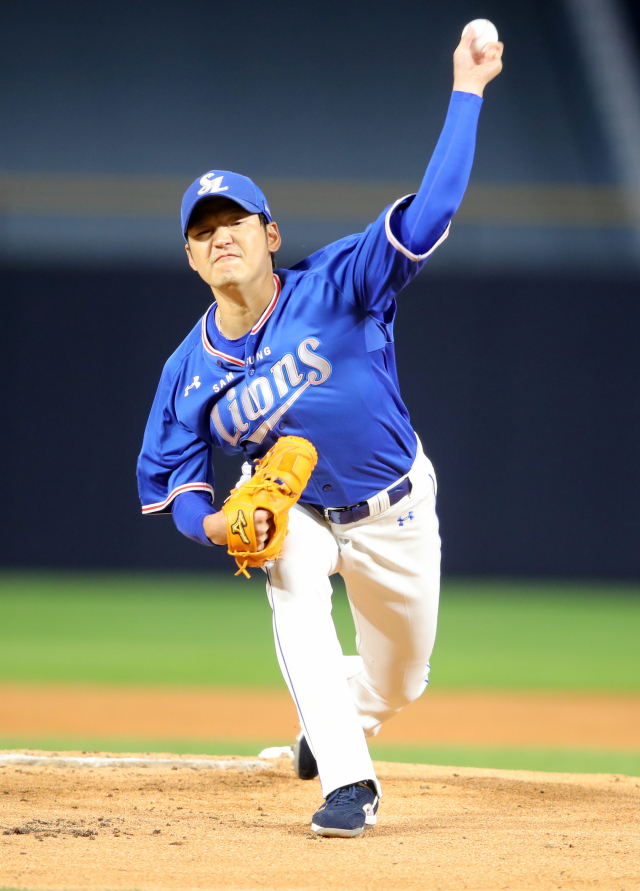 삼성라이온즈 백정현이 29일 창원NC파크에서 열린 NC다이노스와 경기에서 선발 마운드에 올라 역투하고 있다. 삼성라이온즈 제공