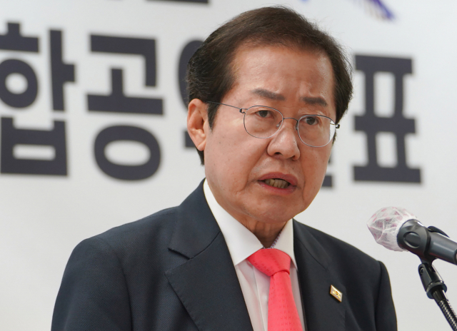 국민의힘 홍준표 대선 경선 후보가 30일 오전 서울 여의도 jp희망캠프에서 