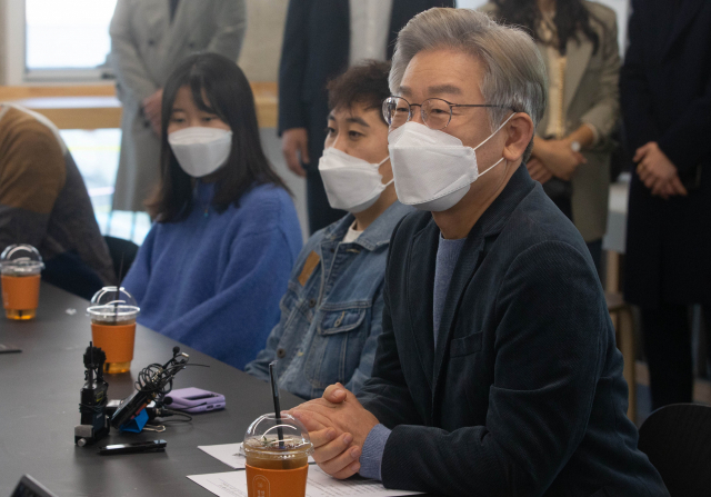 더불어민주당 이재명 대선 후보가 6일 오전 서울 동대문구 청년주택 