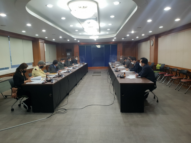대구시는 9일 8개 구·군과 요소수 부족과 관련해 대책회의를 열었다. 대구시 제공