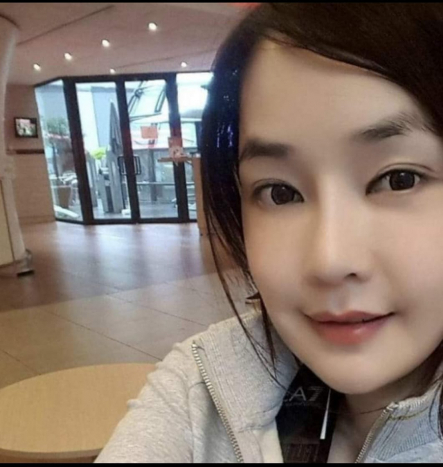 추 전 장관은 11일 자신의 페이스북에 