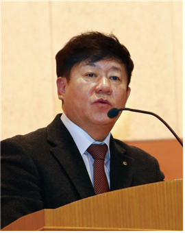 김윤식 신협중앙회장.