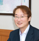 신경섭 대구시의회 사무처장이 저서