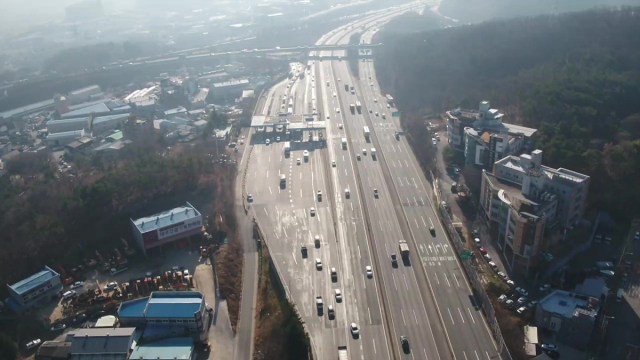 금호분기점에서 서대구 요금소로 향하는 차량 흐름이 개선되고 있다. 대구시 제공