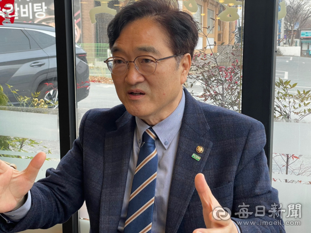 우원식 더불어민주당 의원이 5일 오전 대구에서 매일신문과 인터뷰를 갖고 