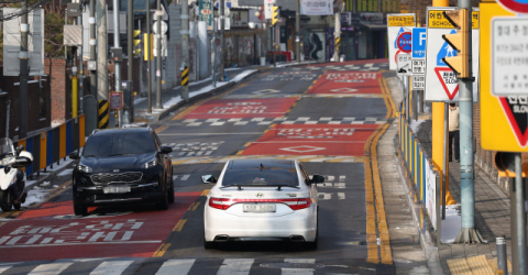 대형 손보 5社, 내달 말부터 車보험료 인하한다