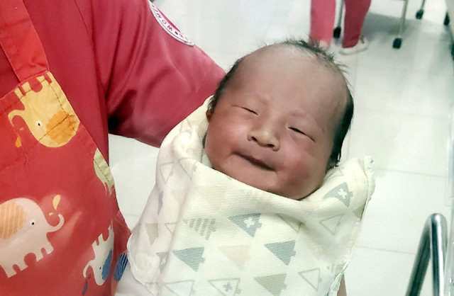김주영아가