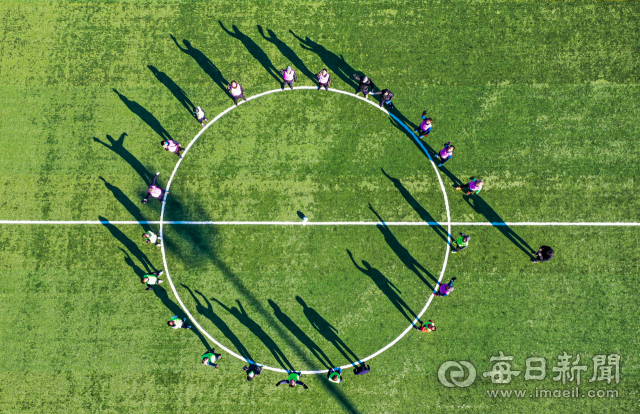 18일 오전 대구 수성구 알파시티축구장에서 