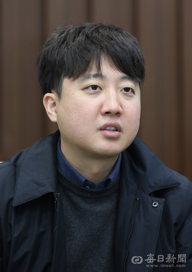 이준석 국민의힘 대표가 20일 동대구역 회의실에서 매일신문과 인터뷰를 하고 있다. 정운철 기자 woon@imaeil.com