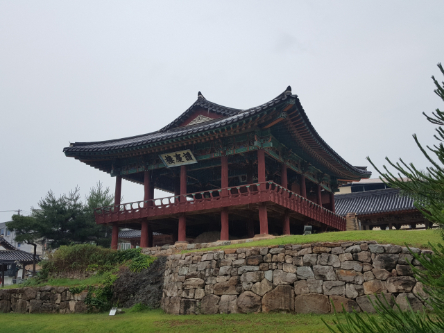 청송 찬경루 전경. 매일신문 DB