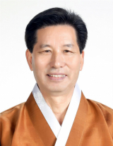 제16대 안동문화원장 선거에서 권석환씨가 당선됐다.