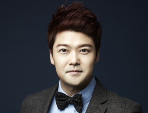 전현무, 경찰 수사 개시에 진료기록부 공개…