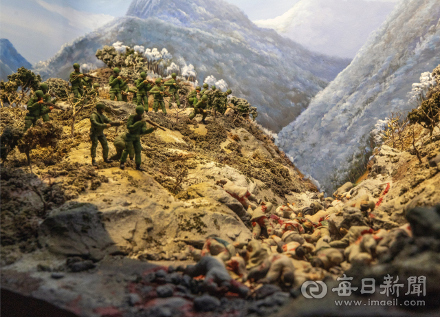 거창사건 역사교육관에 71년 전 박산골 양민학살을 재현한 미니어쳐 모형도. 김태형 선임기자 thk@imaeil.com