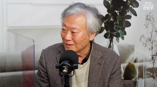 이문열 작가가 청년시절 3년 동안(1977~79년) 몸담았던 매일신문의 유튜브 생방송