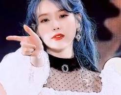 아이유. 박민영 국민의힘 청년보좌역 페이스북