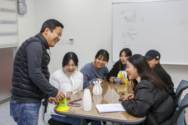 계명문화대의 3D 프린팅 활용 수업. 계명문화대