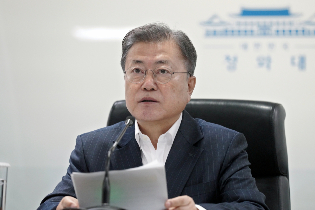 문재인 대통령이 22일 청와대 국가위기관리센터에서 열린 국가안전보장회의 및 대외경제안보전략회의 연석회의에서 발언하고 있다. 연합뉴스