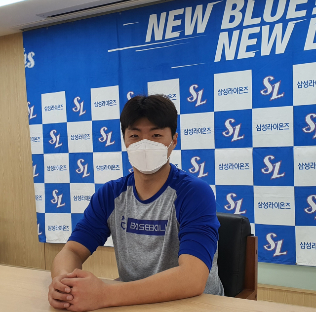 삼성라이온즈 파이어볼러 김윤수가 올 시즌 필승조로서 활약을 예고하고 나섰다. 김우정 기자